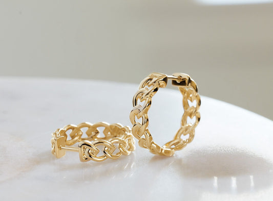 Chain-Link Hoops
